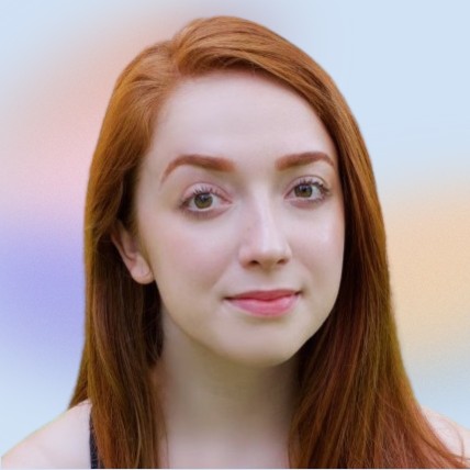 headshot of Nicole against a faded background